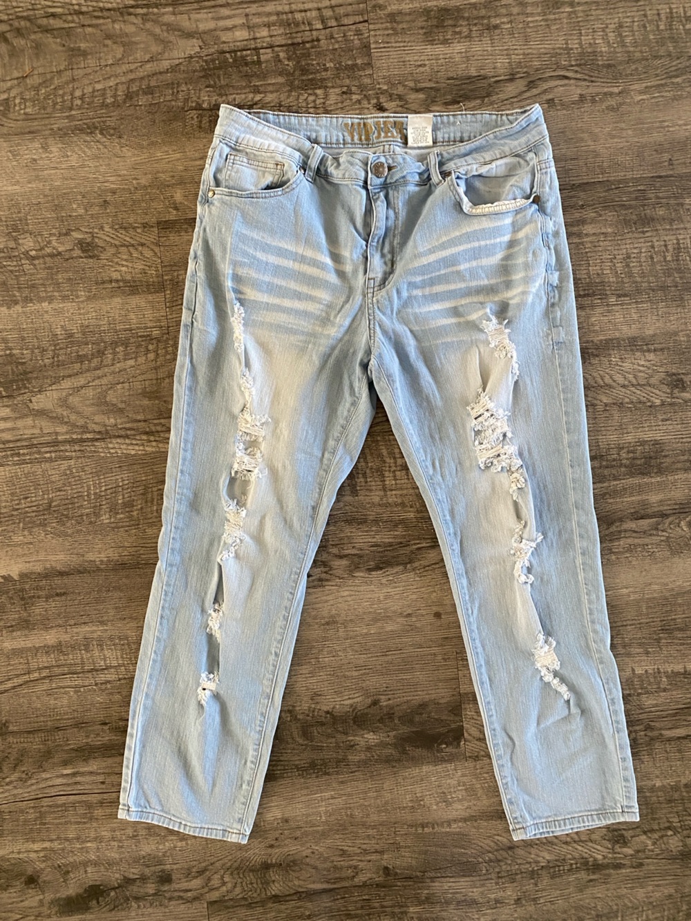 Rockin Distressed Jeans 14